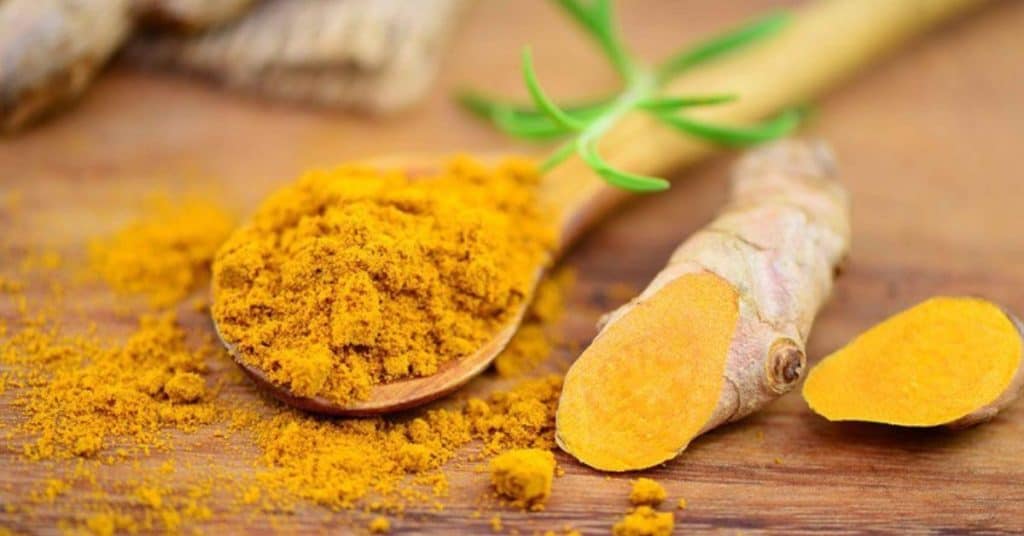 De Veelzijdige Curcuma: Van Geneesmiddel tot Keukeningrediënt