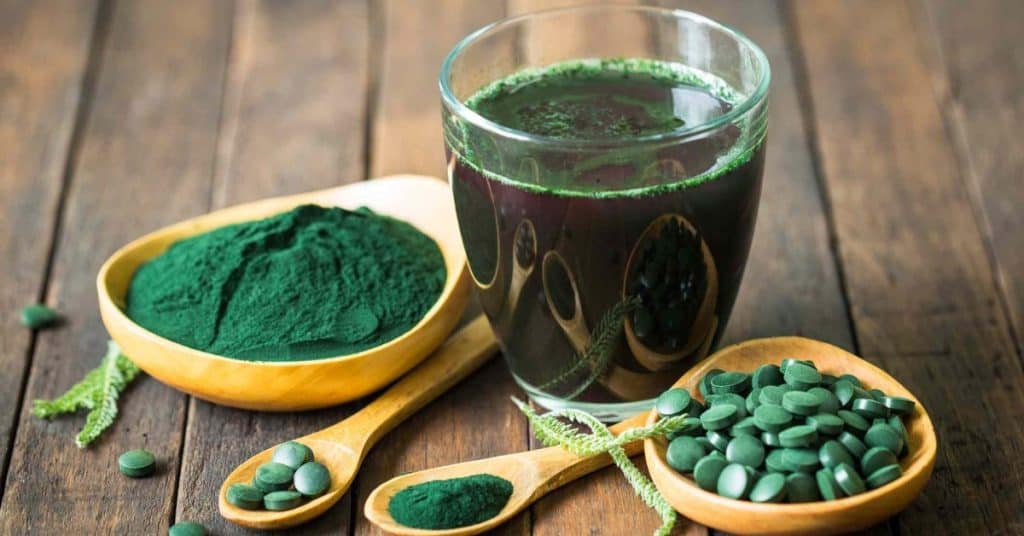 Blue Spirulina vs. Chlorella Spirulina: Gezondheidsvoordelen en Verschillen